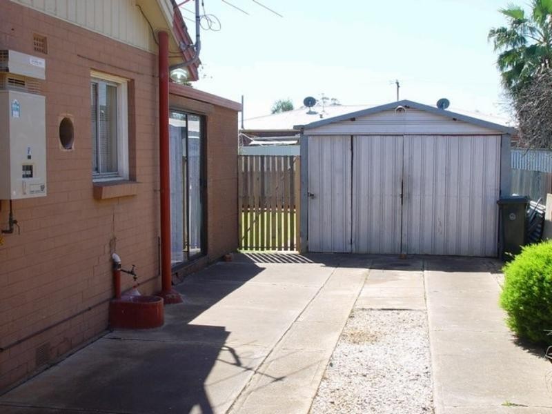 28 Vincent Road, Smithfield Plains SA 5114