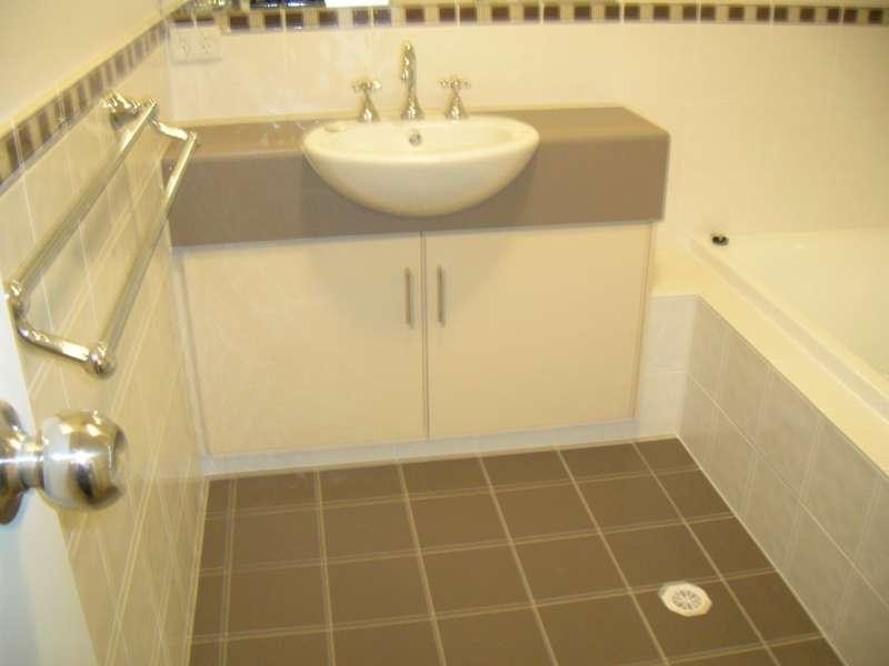 5 Robinson Street, Mawson Lakes SA 5095