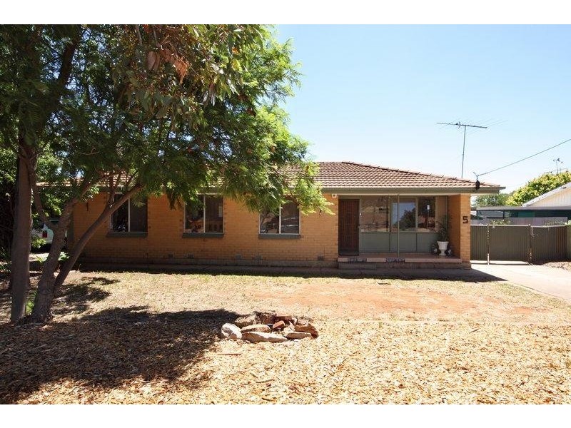 5 Litton Street, Elizabeth Park SA 5113