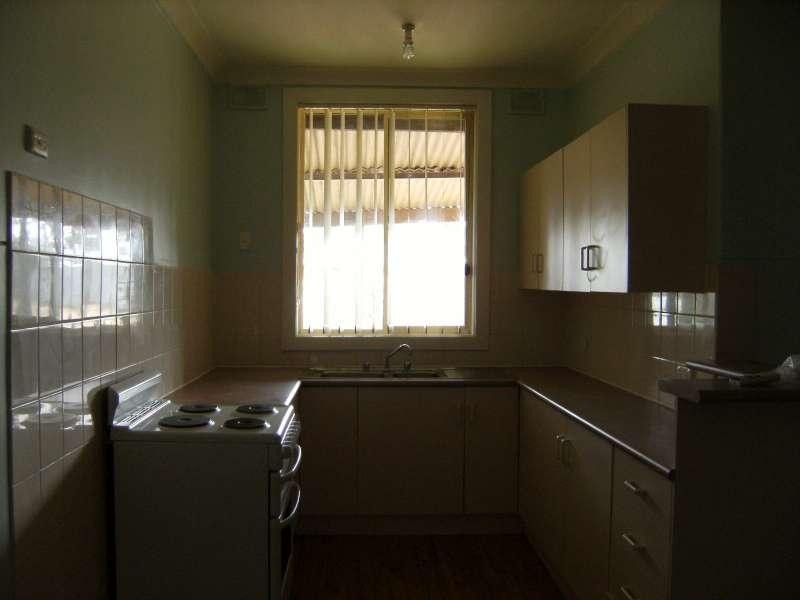 17 Burdell Street, Elizabeth Downs SA 5113