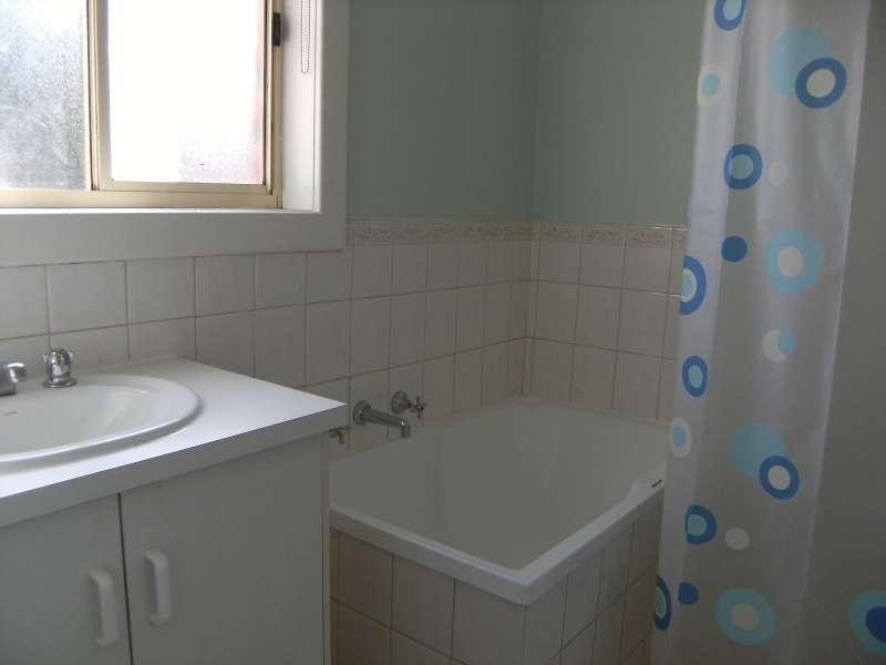 17 Burdell Street, Elizabeth Downs SA 5113