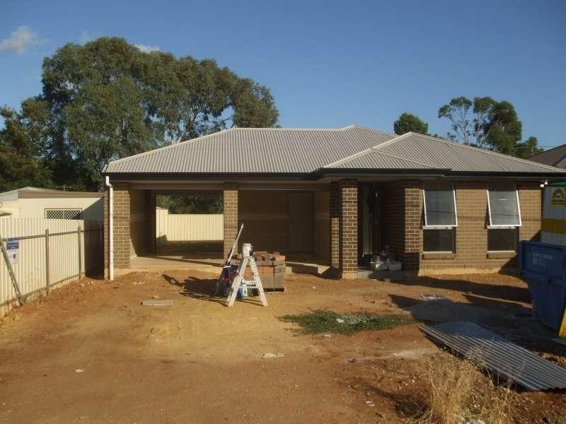 8 Lakeland Road, Munno Para West SA 5115