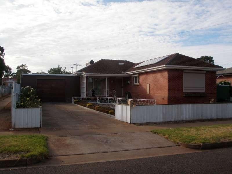 26 Crisp Road, Elizabeth Downs SA 5113