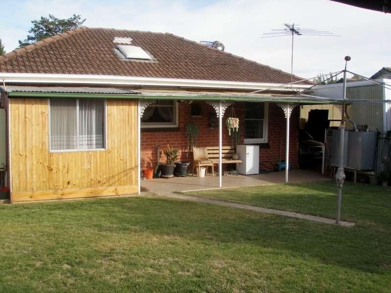 26 Crisp Road, Elizabeth Downs SA 5113