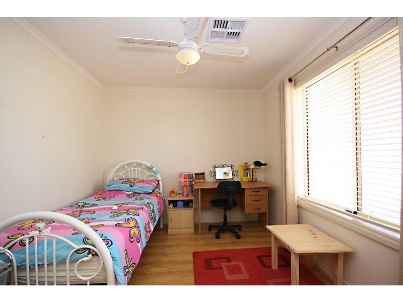 8 Gravity Grove, Munno Para West SA 5115