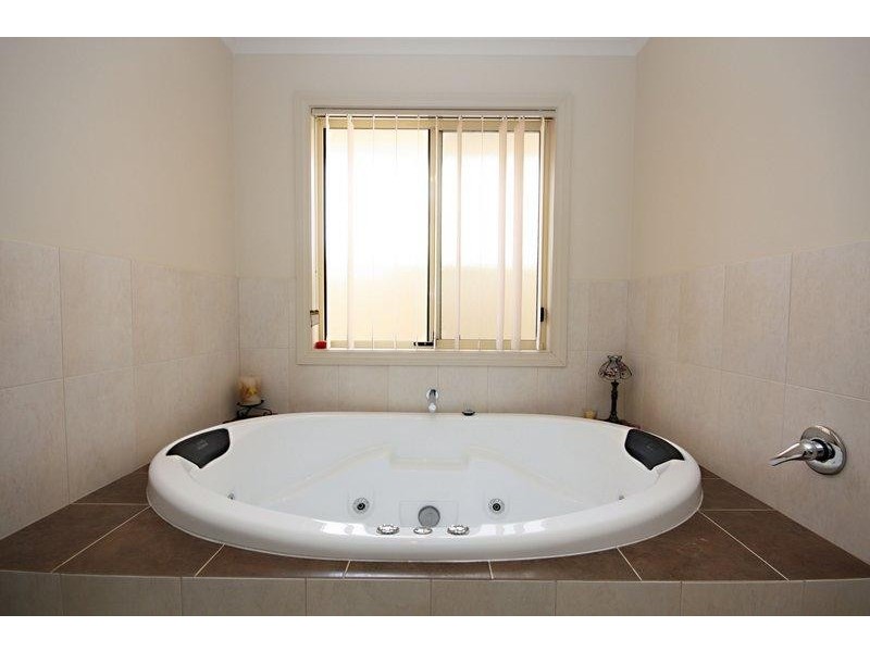 8 Gravity Grove, Munno Para West SA 5115