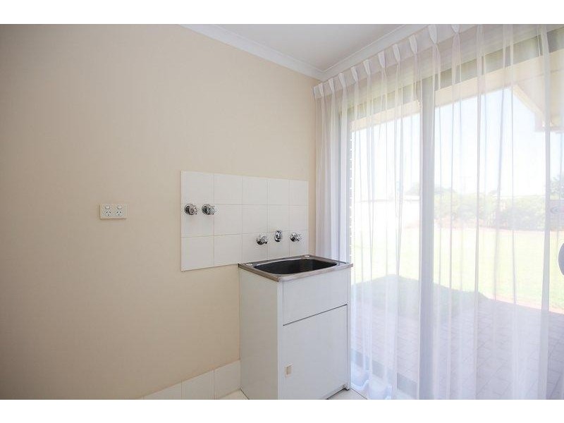 6 Strathaird Boulevard, Smithfield SA 5114