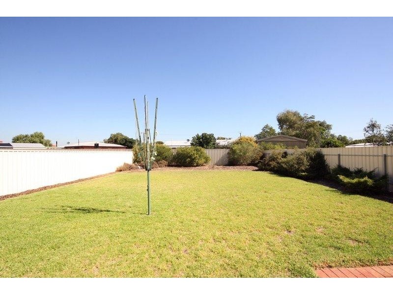 6 Strathaird Boulevard, Smithfield SA 5114