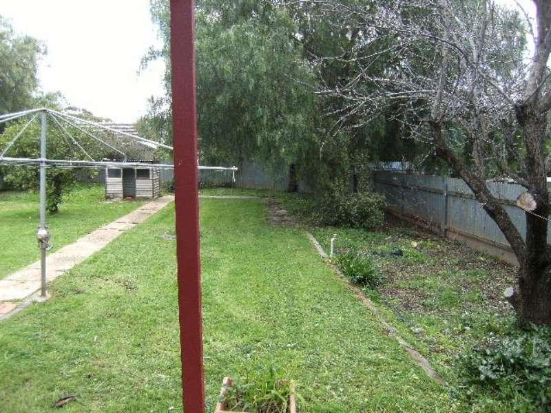 6 Catalina Road, Elizabeth East SA 5112