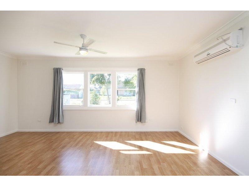 12 Collins Street, Elizabeth Downs SA 5113