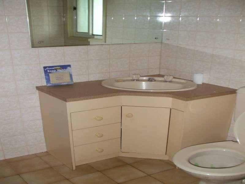 38 Mahood Street, Elizabeth Grove SA 5112