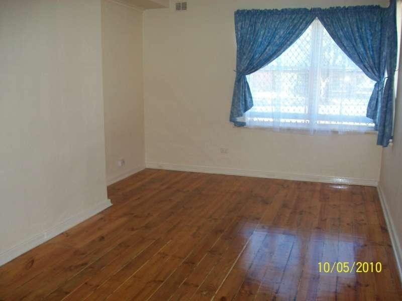 108 Goodman Road, Elizabeth South SA 5112