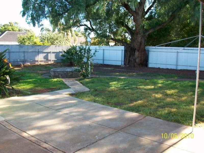 108 Goodman Road, Elizabeth South SA 5112