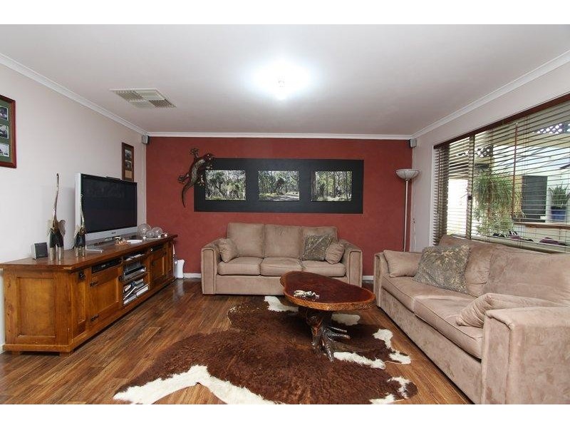 19 Durrington Road, Elizabeth SA 5112