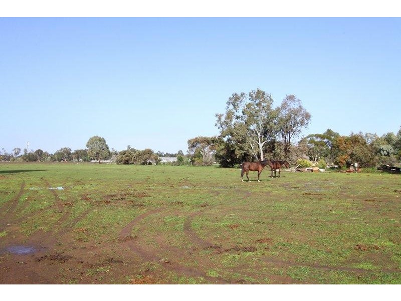 198 Dawkins Road, Lewiston SA 5501