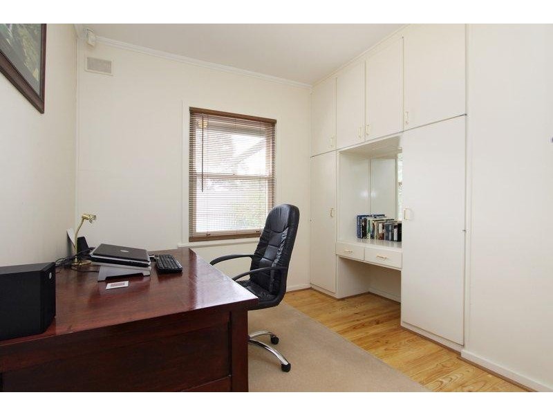 6 Bloomfield Crescent, Elizabeth Downs SA 5113