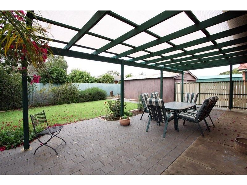 6 Bloomfield Crescent, Elizabeth Downs SA 5113