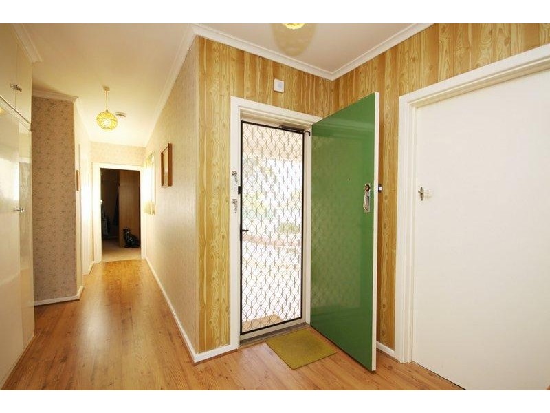26 Crisp Road, Elizabeth Downs SA 5113