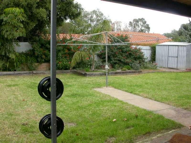 11 Lulama Crescent, Munno Para SA 5115