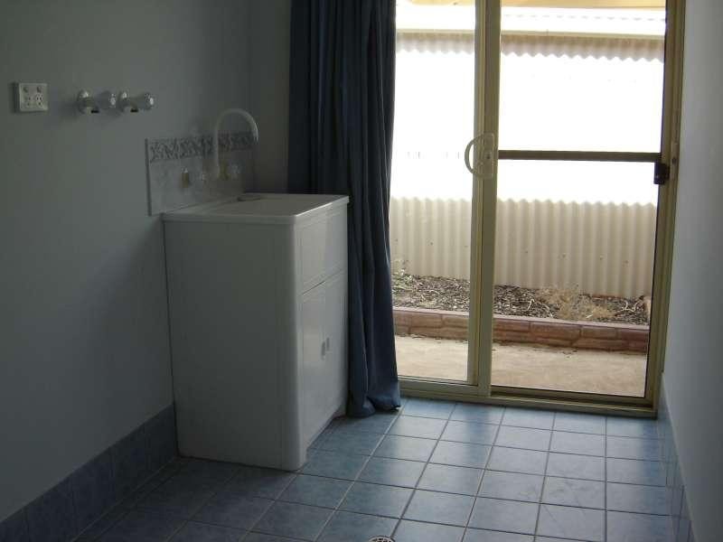 28 Kingate Boulevard, Blakeview SA 5114