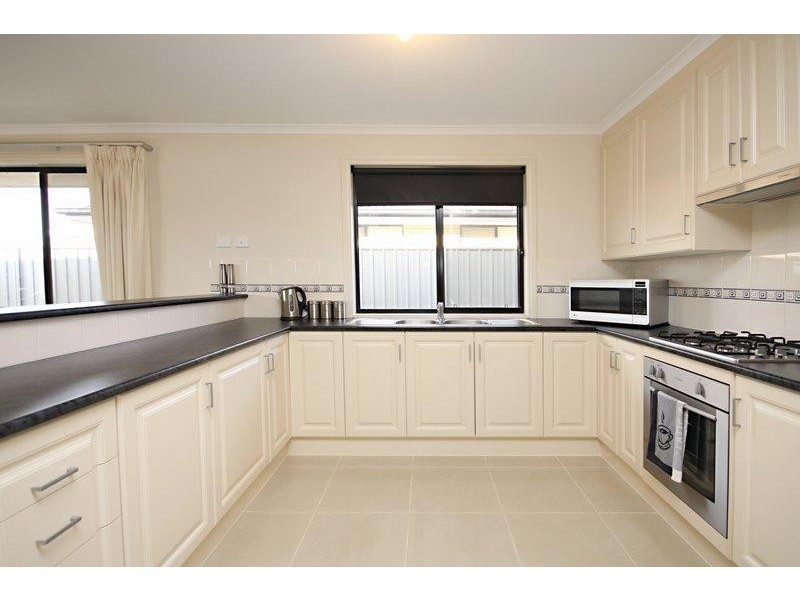 19 Monterey Drive, Munno Para West SA 5115