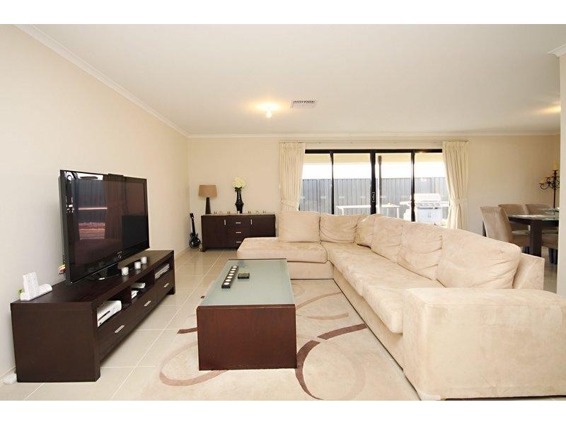 19 Monterey Drive, Munno Para West SA 5115