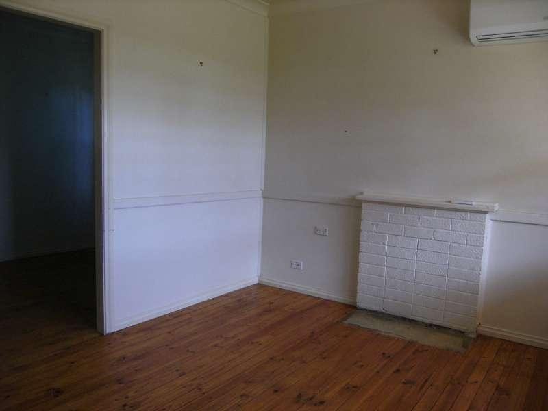 4 Wilkins Road, Elizabeth Downs SA 5113