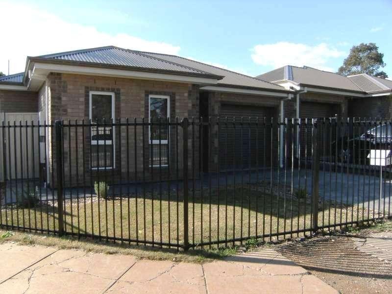 1 McKenzie Road, Elizabeth Downs SA 5113