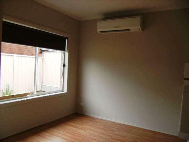 1 McKenzie Road, Elizabeth Downs SA 5113