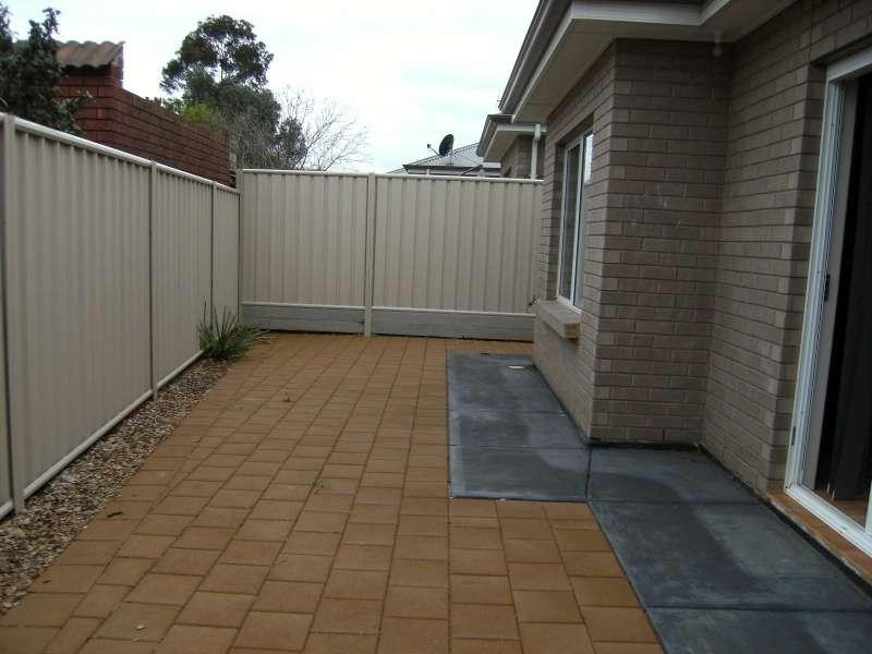 1 McKenzie Road, Elizabeth Downs SA 5113