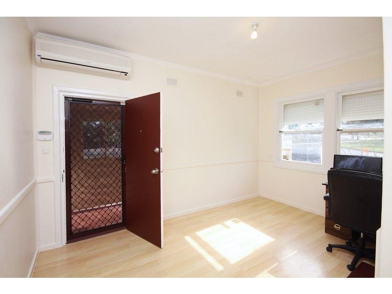 12 Holcomb Street, Elizabeth East SA 5112