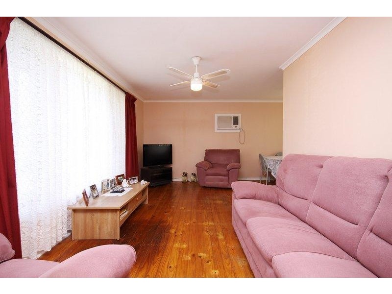 5 Preston Street, Elizabeth Downs SA 5113