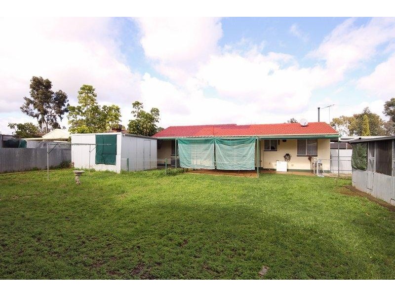 5 Preston Street, Elizabeth Downs SA 5113