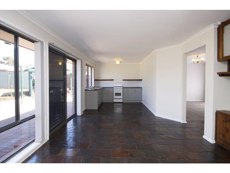 44 Ashwood Boulevard, Hillbank SA 5112