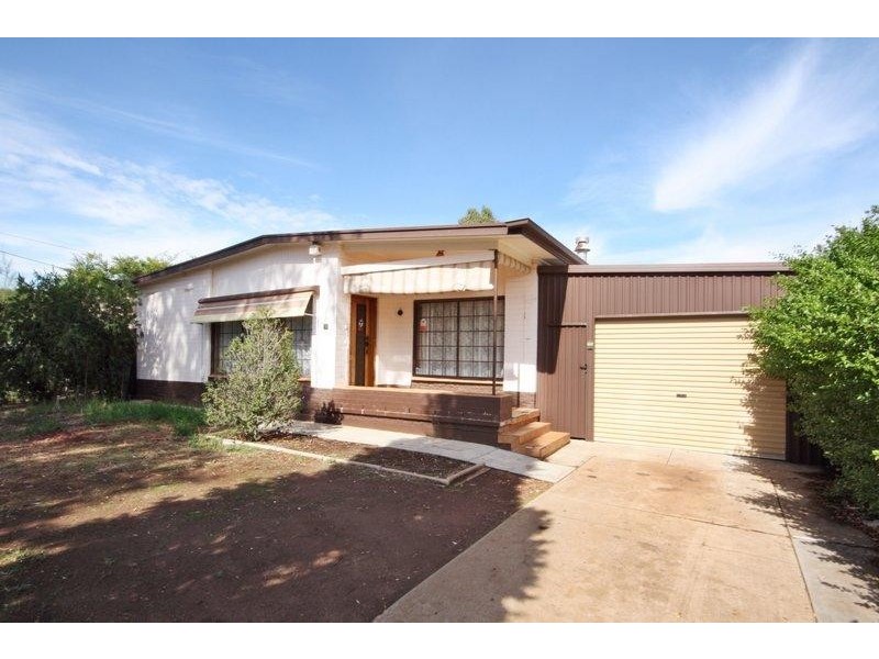 25 Hooper Road, Smithfield Plains SA 5114