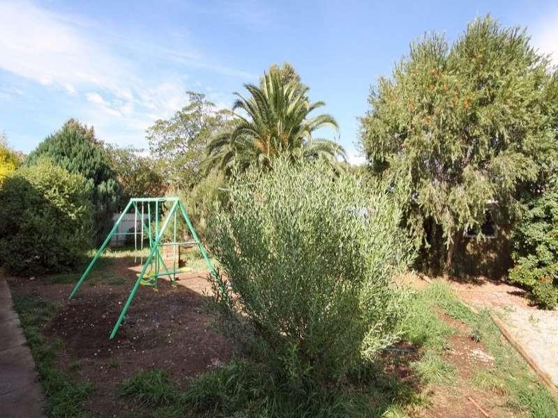 25 Hooper Road, Smithfield Plains SA 5114