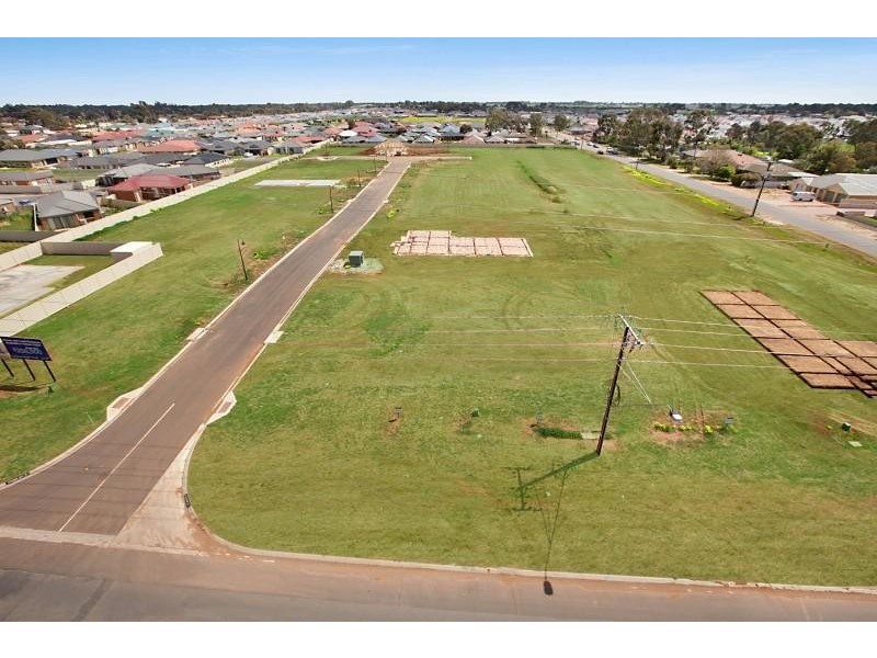 Lot 4 Crown Court, Munno Para West SA 5115