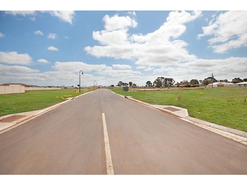 Lot 9 Crown Court, Munno Para West SA 5115