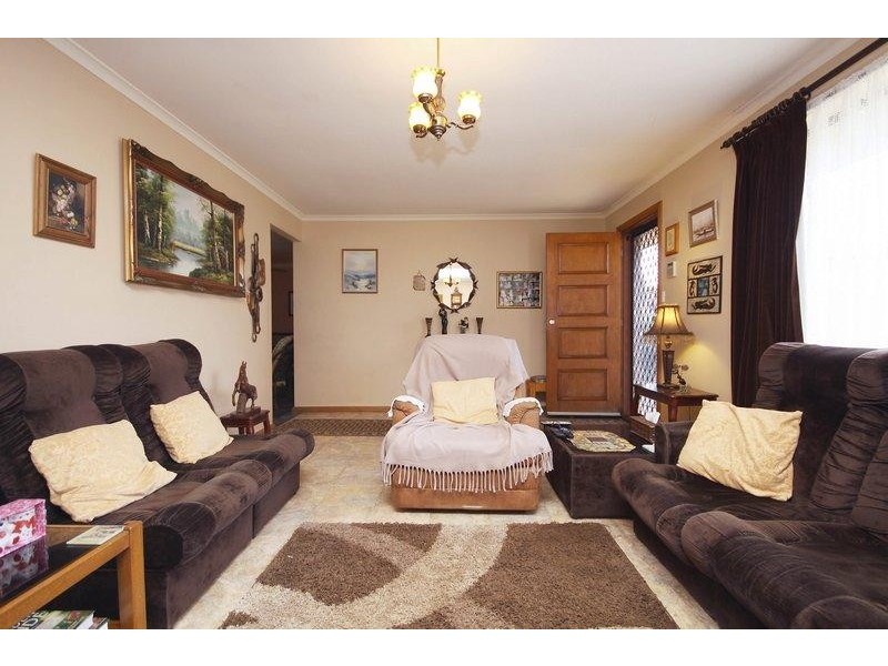 17 Carabeen Crescent, Andrews Farm SA 5114