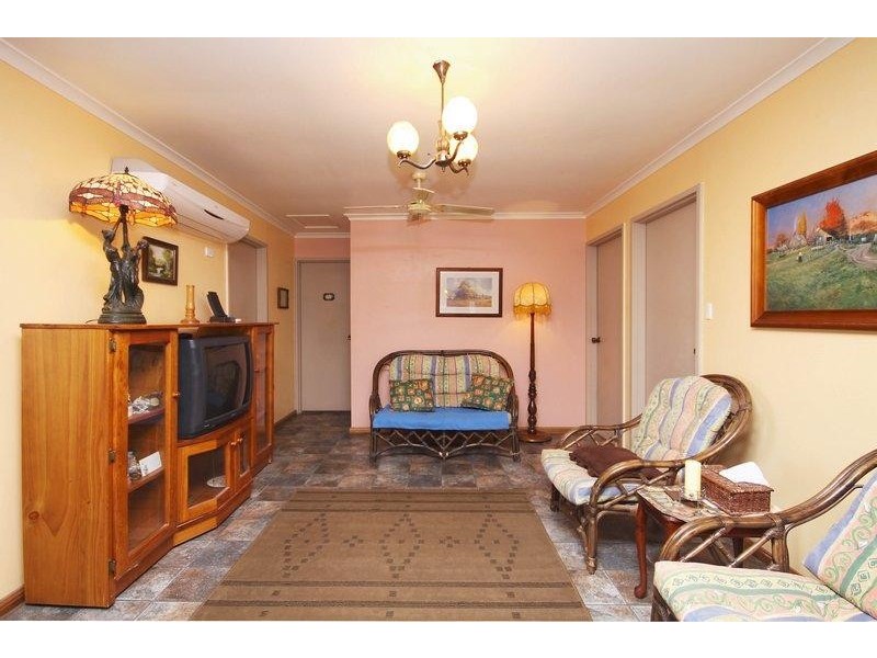 17 Carabeen Crescent, Andrews Farm SA 5114