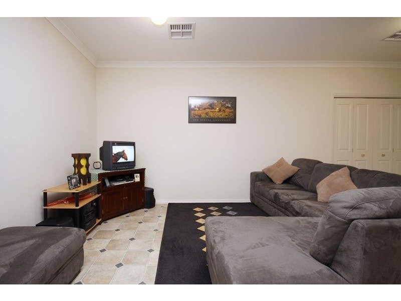 5 Hannah Road, Munno Para West SA 5115