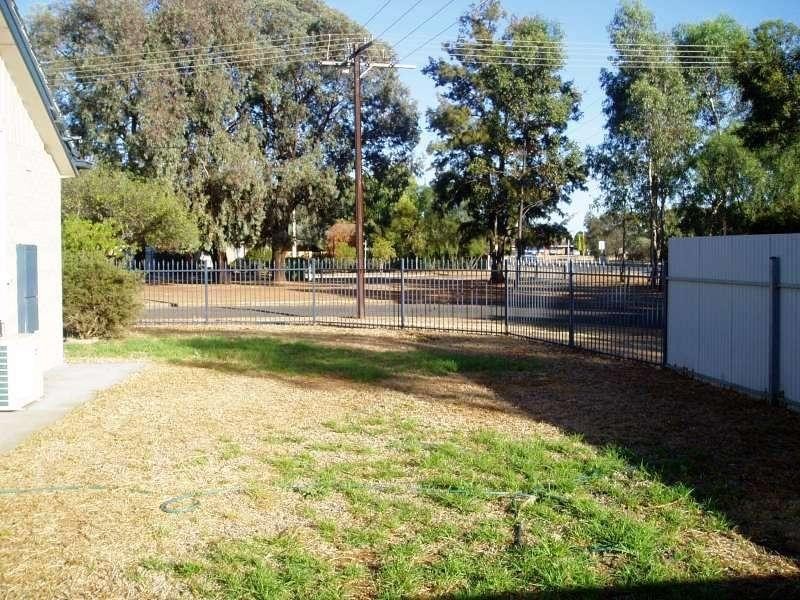 39 Davison Crescent, Smithfield Plains SA 5114