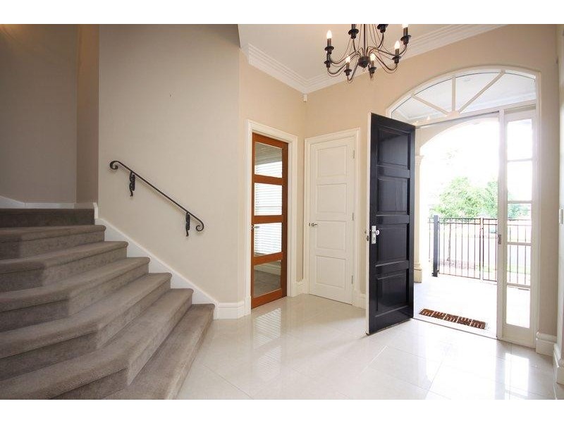 13 Isla Circuit, Mawson Lakes SA 5095