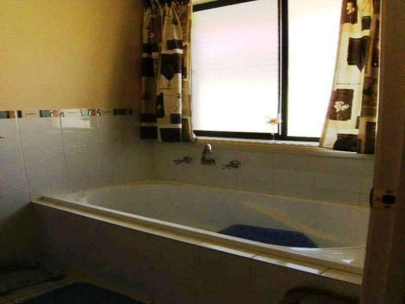 2 Lucy Drive, Munno Para West SA 5115