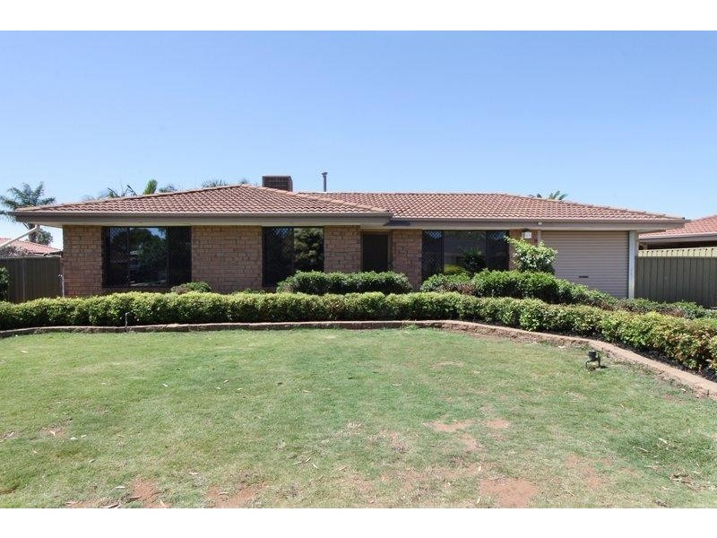 10 Federation Way, Andrews Farm SA 5114