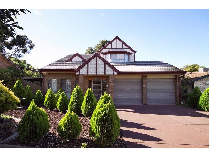 27 Hilltop Boulevard, Hillbank SA 5112