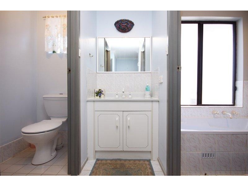 37 Pederick Road, Lewiston SA 5501