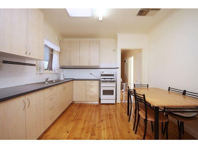 28 Mary Leonard Drive, Ingle Farm SA 5098