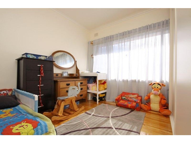 28 Mary Leonard Drive, Ingle Farm SA 5098