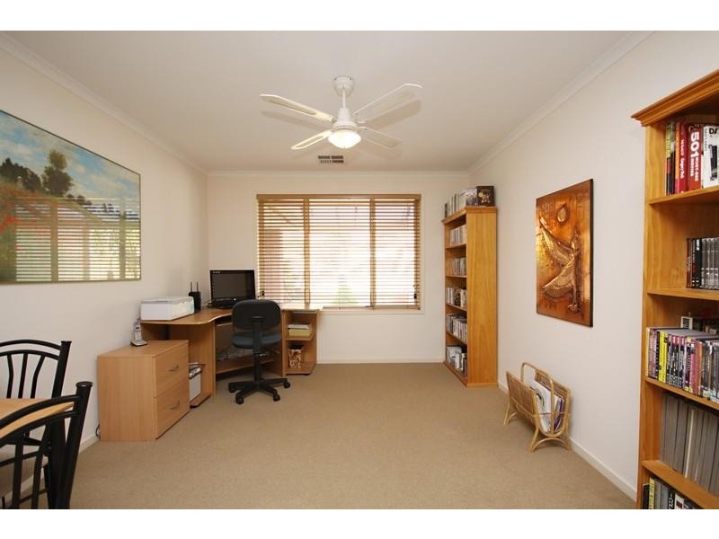8 The Grove, Andrews Farm SA 5114